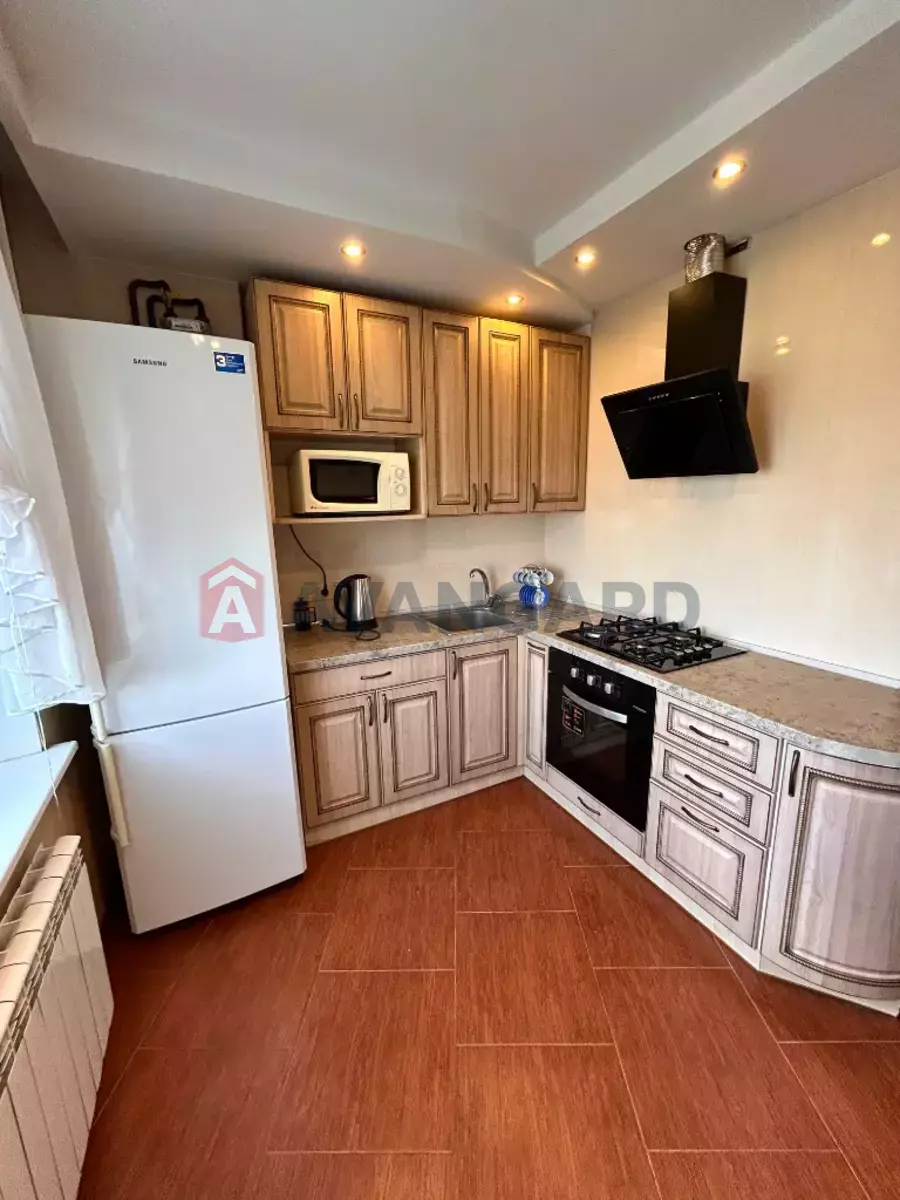 1 ��. ��������, 41/20/9 ��. �., 7/9 ������ ���� 2