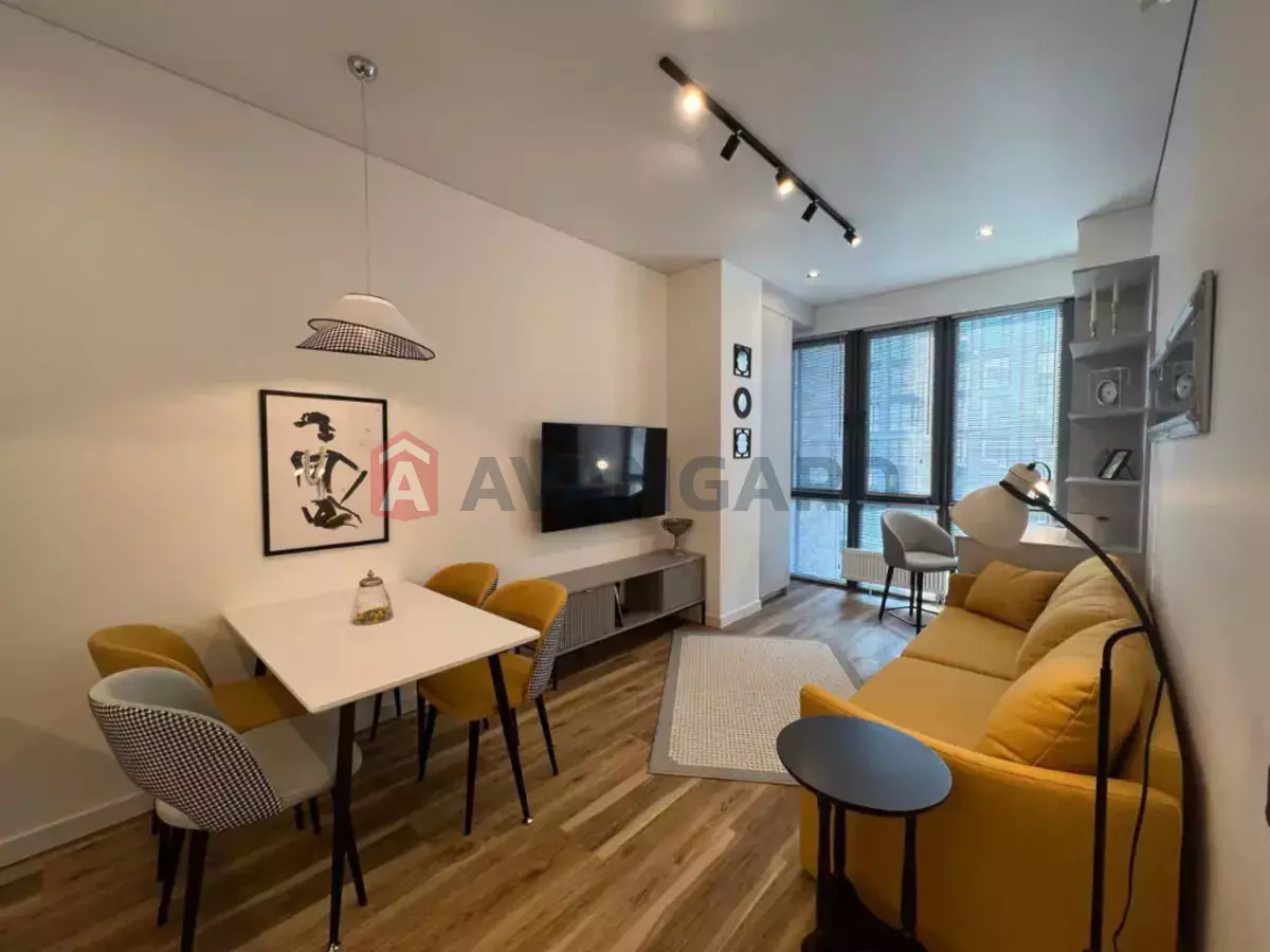 3 ��. ��������, 60/-/- ��. �., 9/12 ������ ���� 2