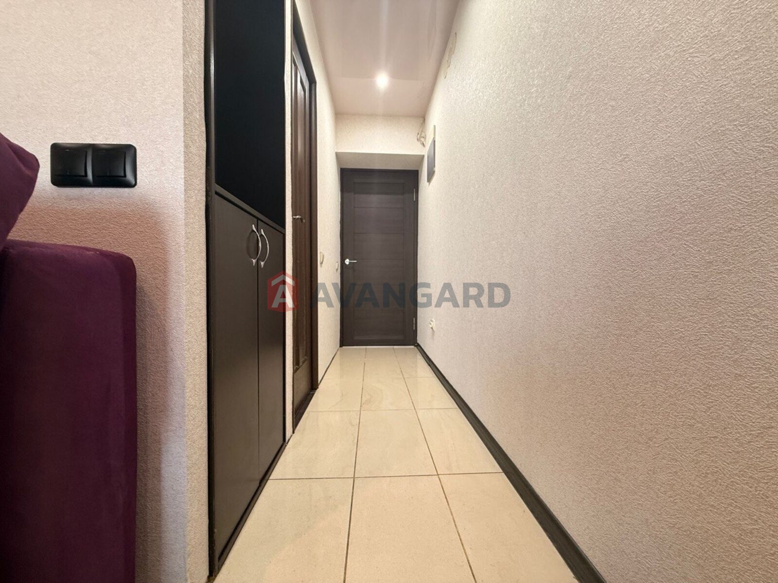 1 ��. ��������, 40/-/10 ��. �., 9/9 ������ ���� 14