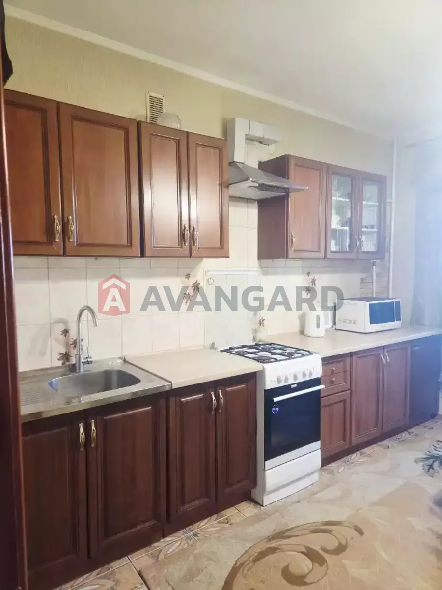 1 ��. ��������, 52/20/11 ��. �., 7/10 ������ ���� 21