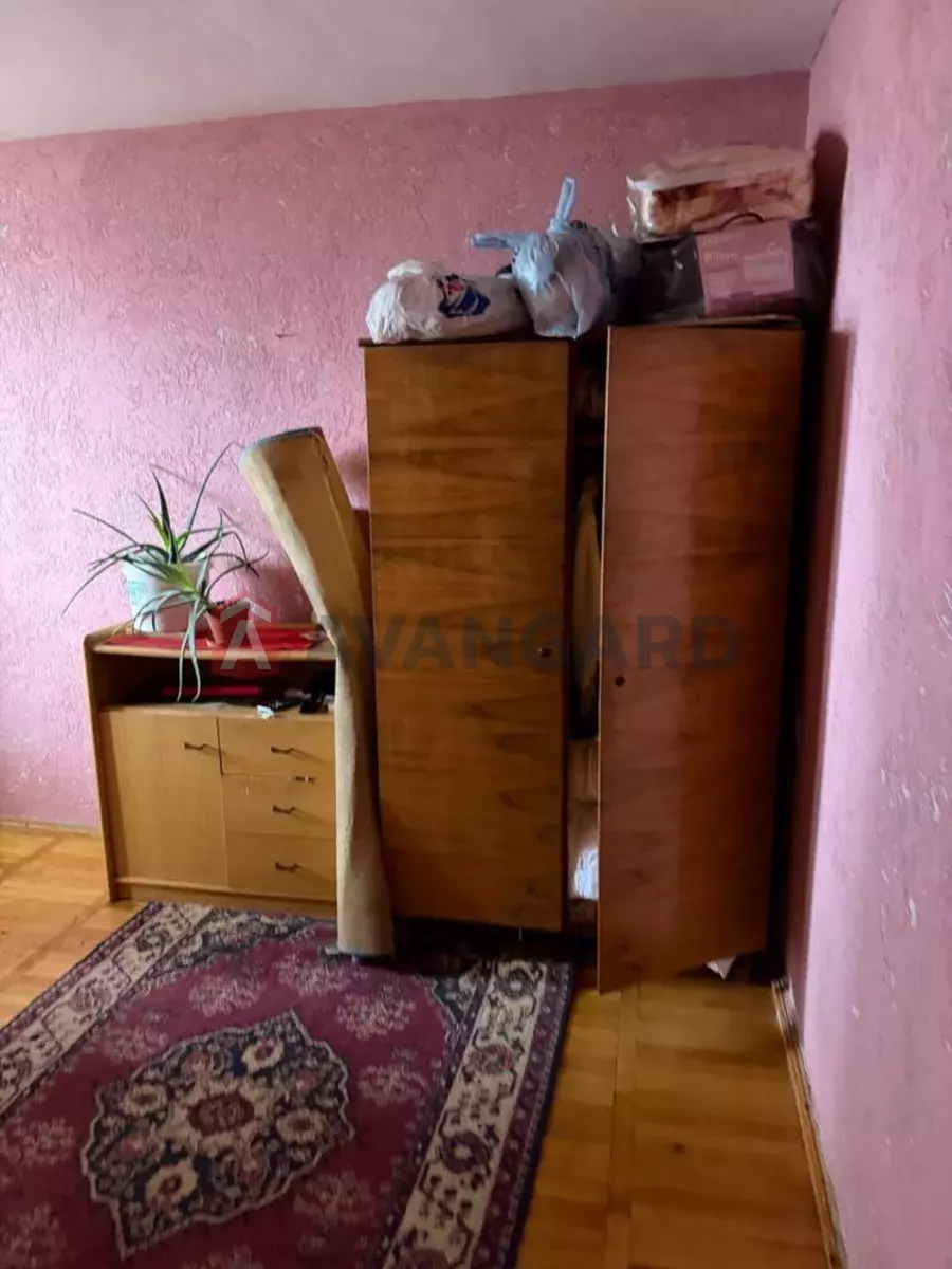 3 ����. ��������, 70/-/15 ��. �., 14/16 ���� ���� 7