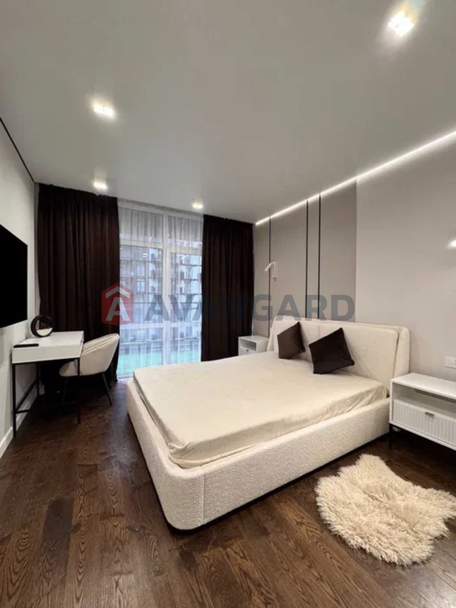 1 ��. ��������, 63/-/35 ��. �., 4/12 ������ ���� 7