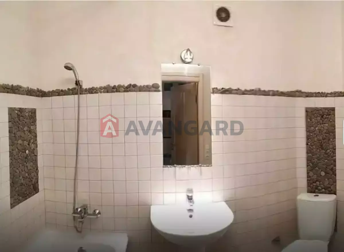 1 ����. ��������, 50/38/12 ��. �., 10/17 ���� ���� 13