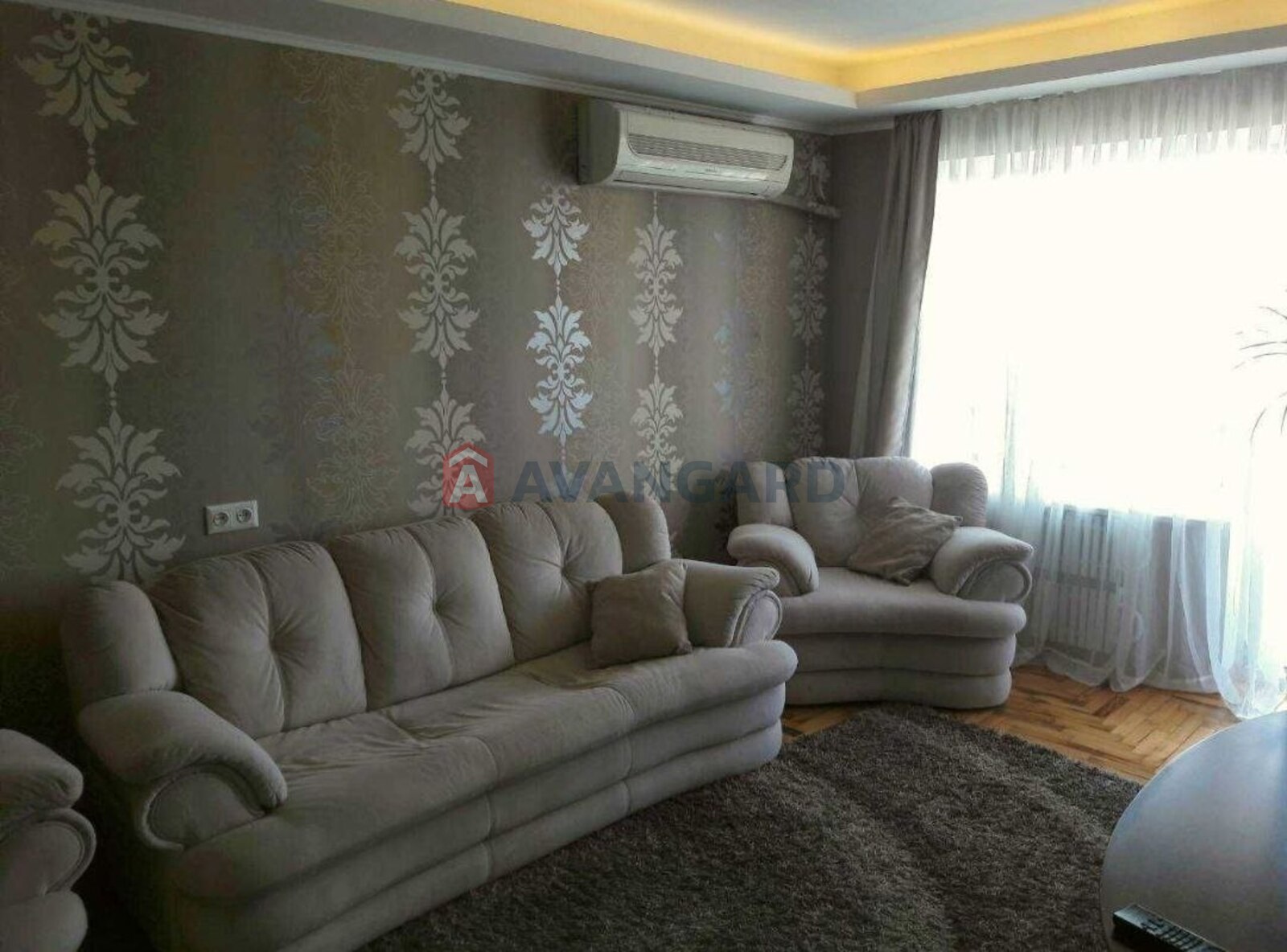 3 ����. ��������, 68/-/7 ��. �., 9/9 ���� ���� 1