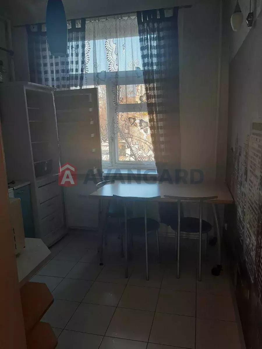 2 . , 54/-/9 . ., 3/7   10