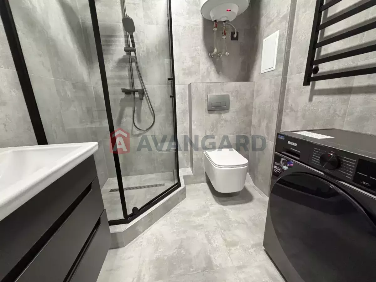 2 ����. ��������, 40/30/10 ��. �., 2/6 ���� ���� 12