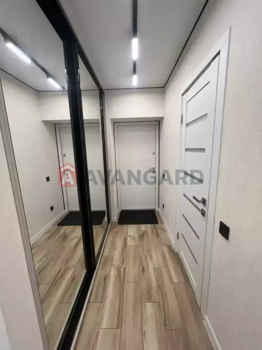 1 ��. ��������, 42/-/- ��. �., 10/10 ������ ���� 10