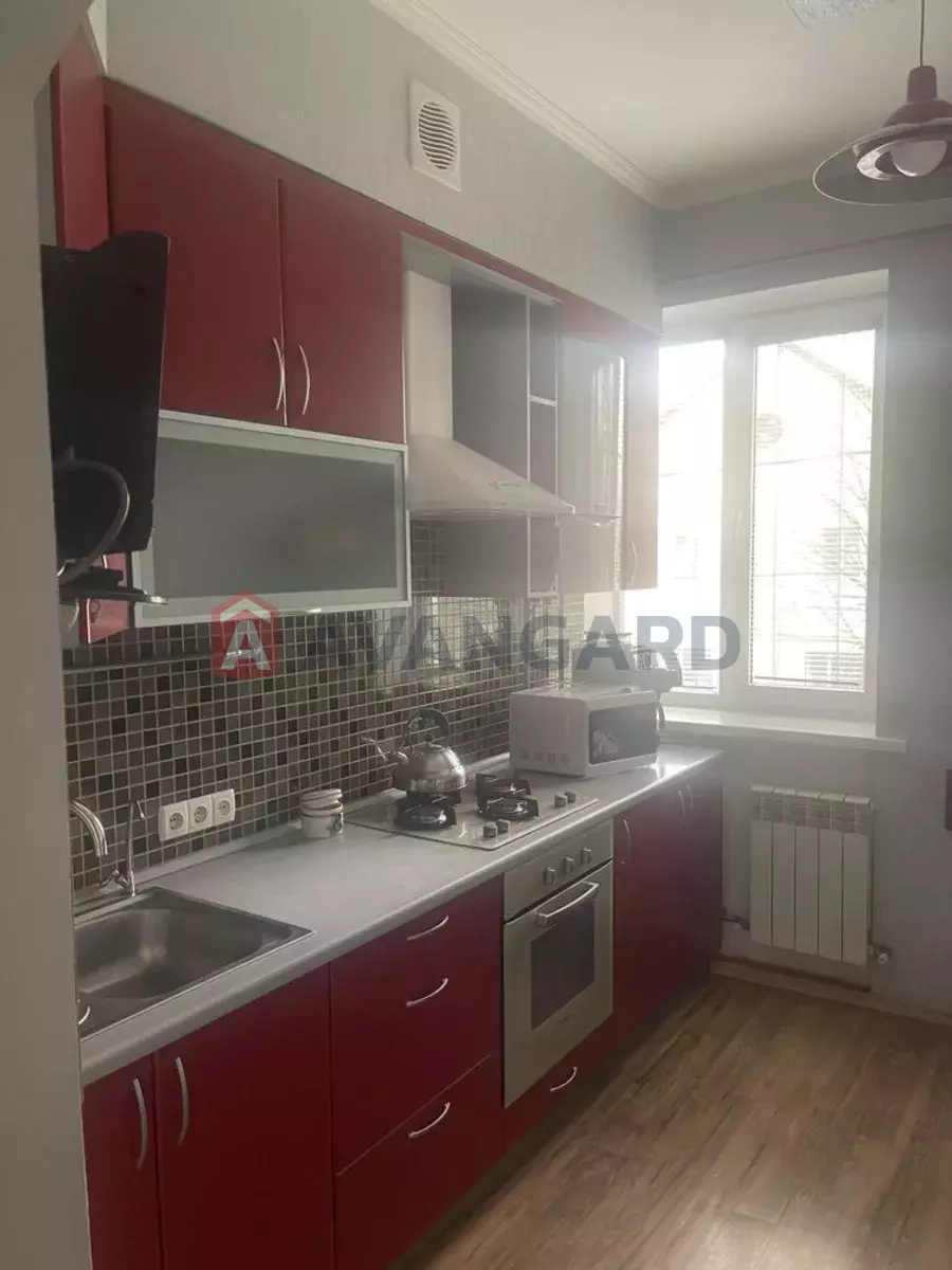 2 ����. ��������, 64/-/8 ��. �., 2/2 ���� ���� 1