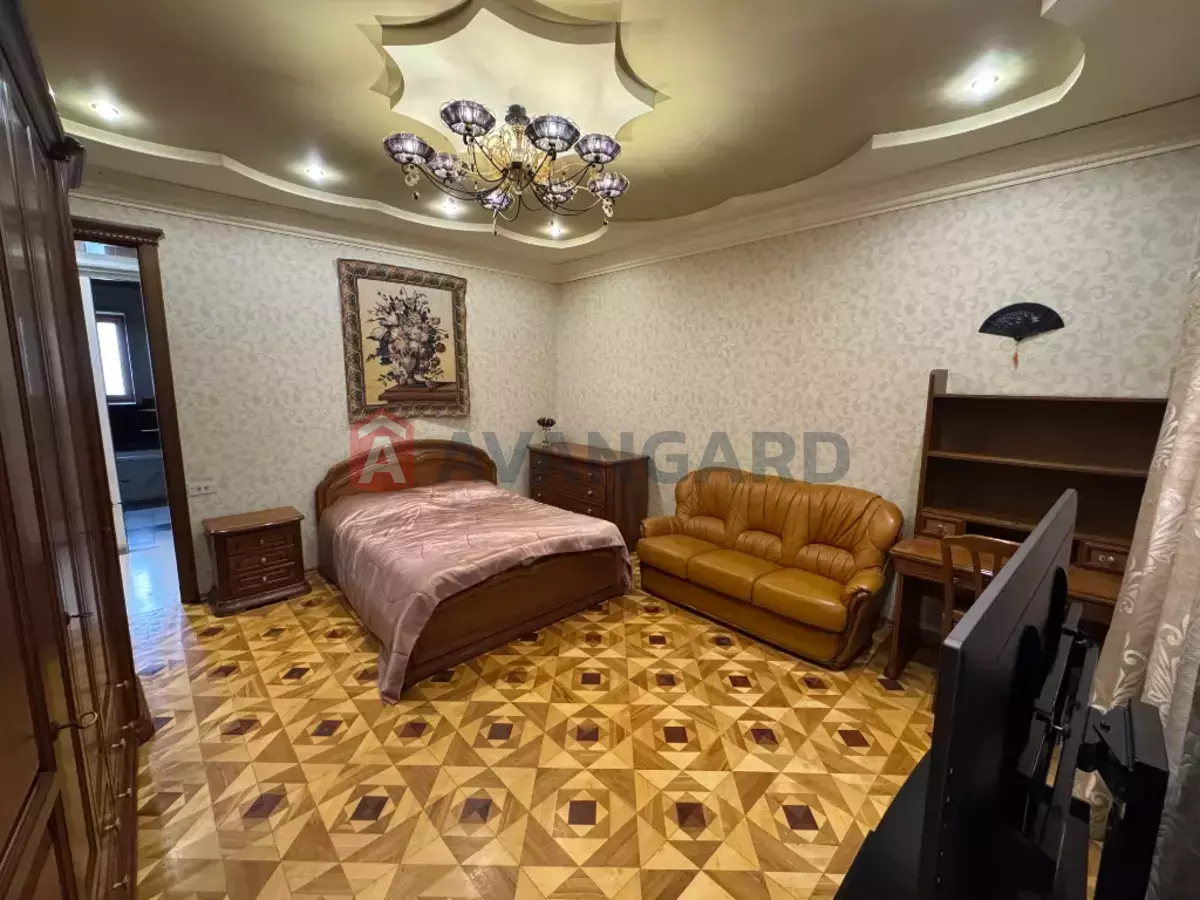 4 . , 116/-/- . ., 5/5   10