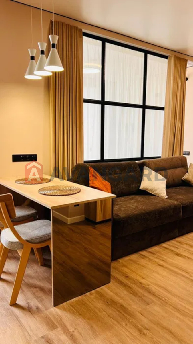 1 ��. ��������, 54/-/15 ��. �., 7/10 ������ ���� 1