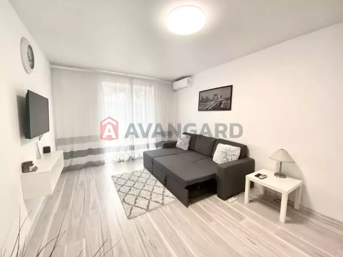 2 ��. ��������, 75/-/- ��. �., 3/10 ������ ���� 8