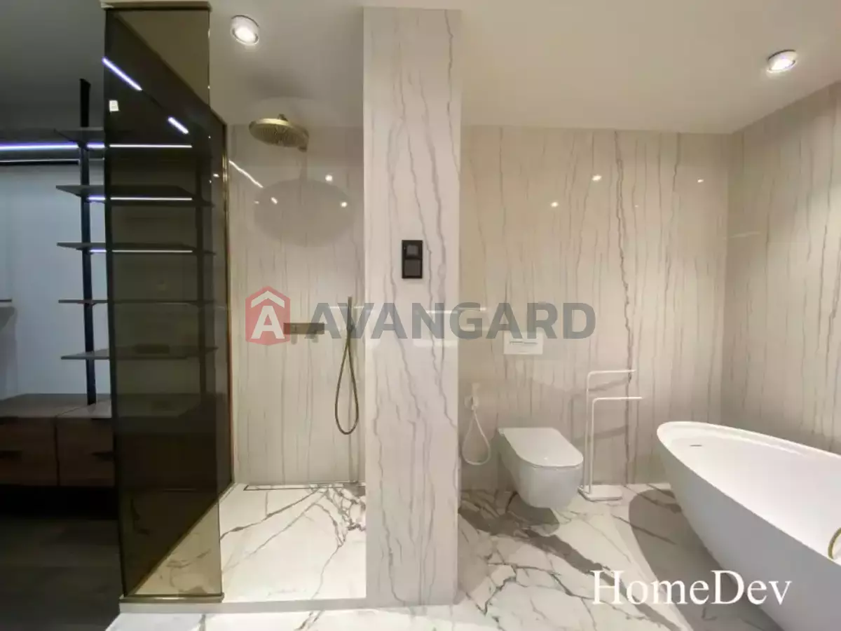 4 ��. ��������, 138/-/25 ��. �., 4/6 ������ ���� 14