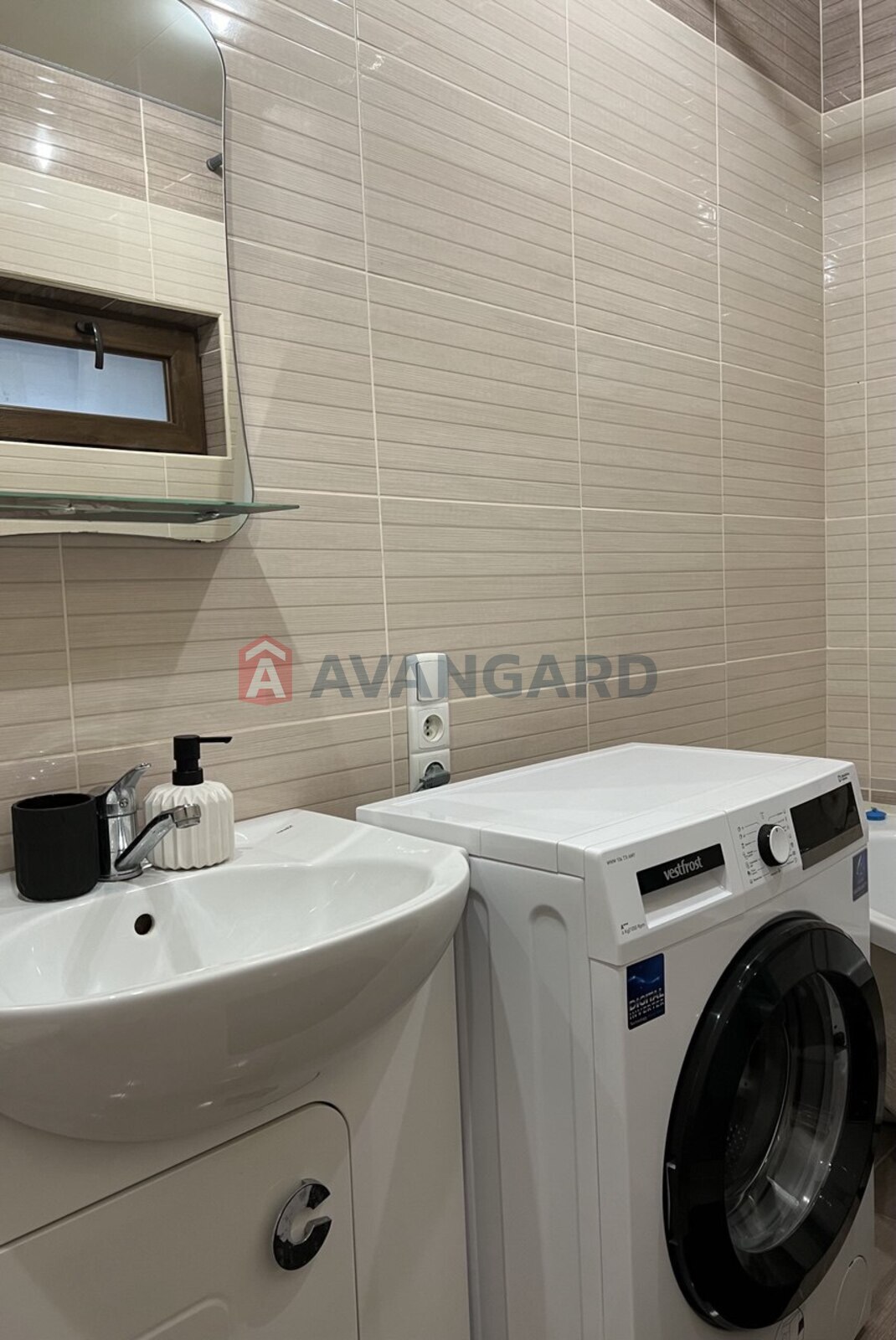 2 ��. ��������, 50/28/7 ��. �., 4/5 ������ ���� 13