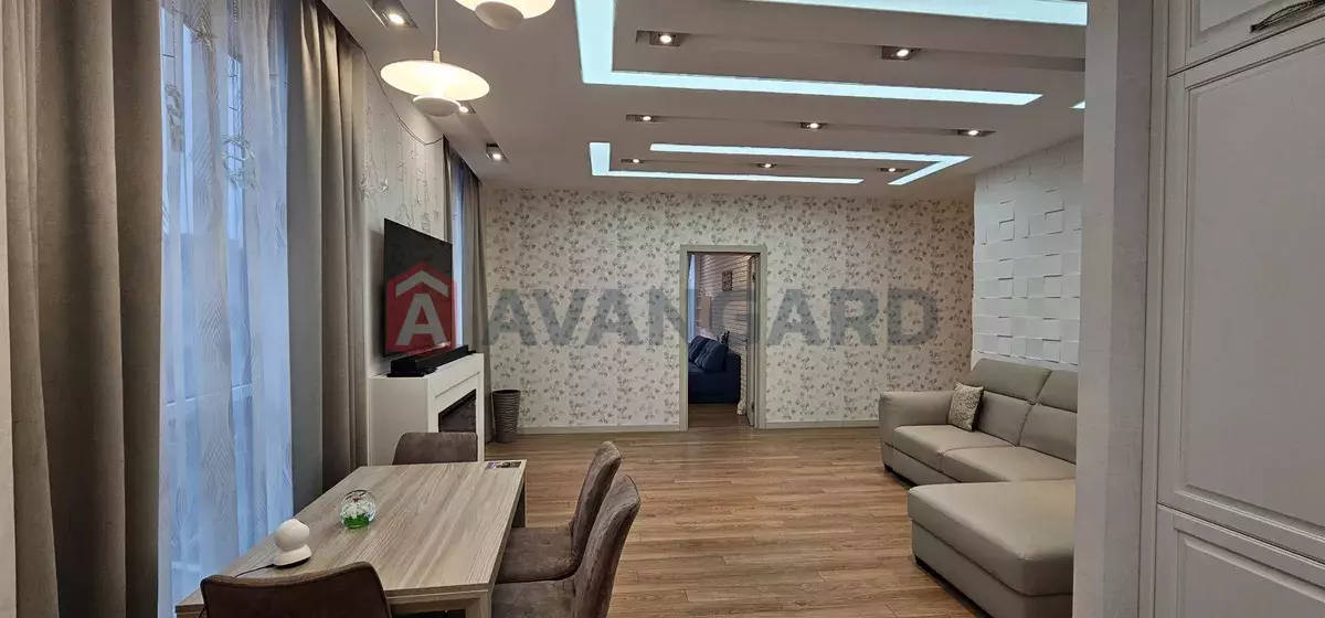 4 ����. ��������, 120/-/45 ��. �., 10/24 ���� ���� 3