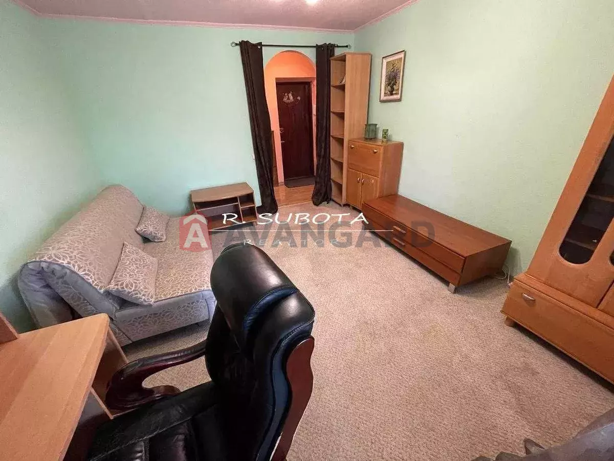 2 ����. ��������, 57/-/15 ��. �., 7/9 ���� ���� 3