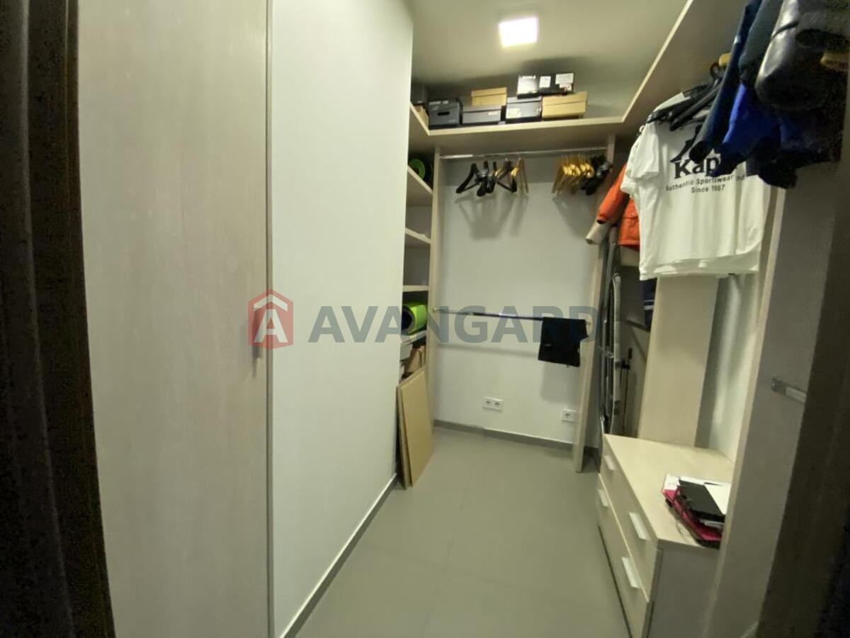 4 ��. ��������, 160/-/25 ��. �., 8/12 ������ ���� 10