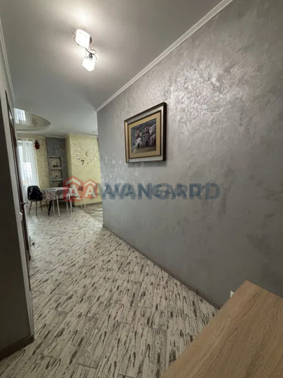 1 ��. ��������, 50/-/15 ��. �., 3/9 ������ ���� 4