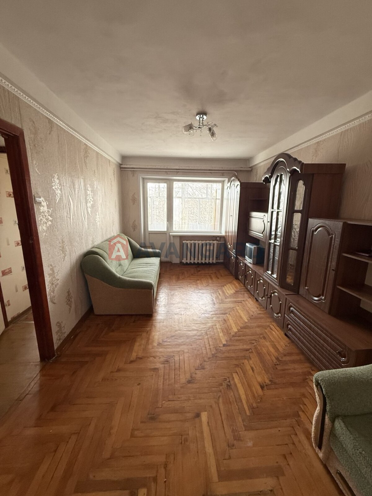 2 ��. ��������, 42/-/6 ��. �., 5/5 ������ ���� 1