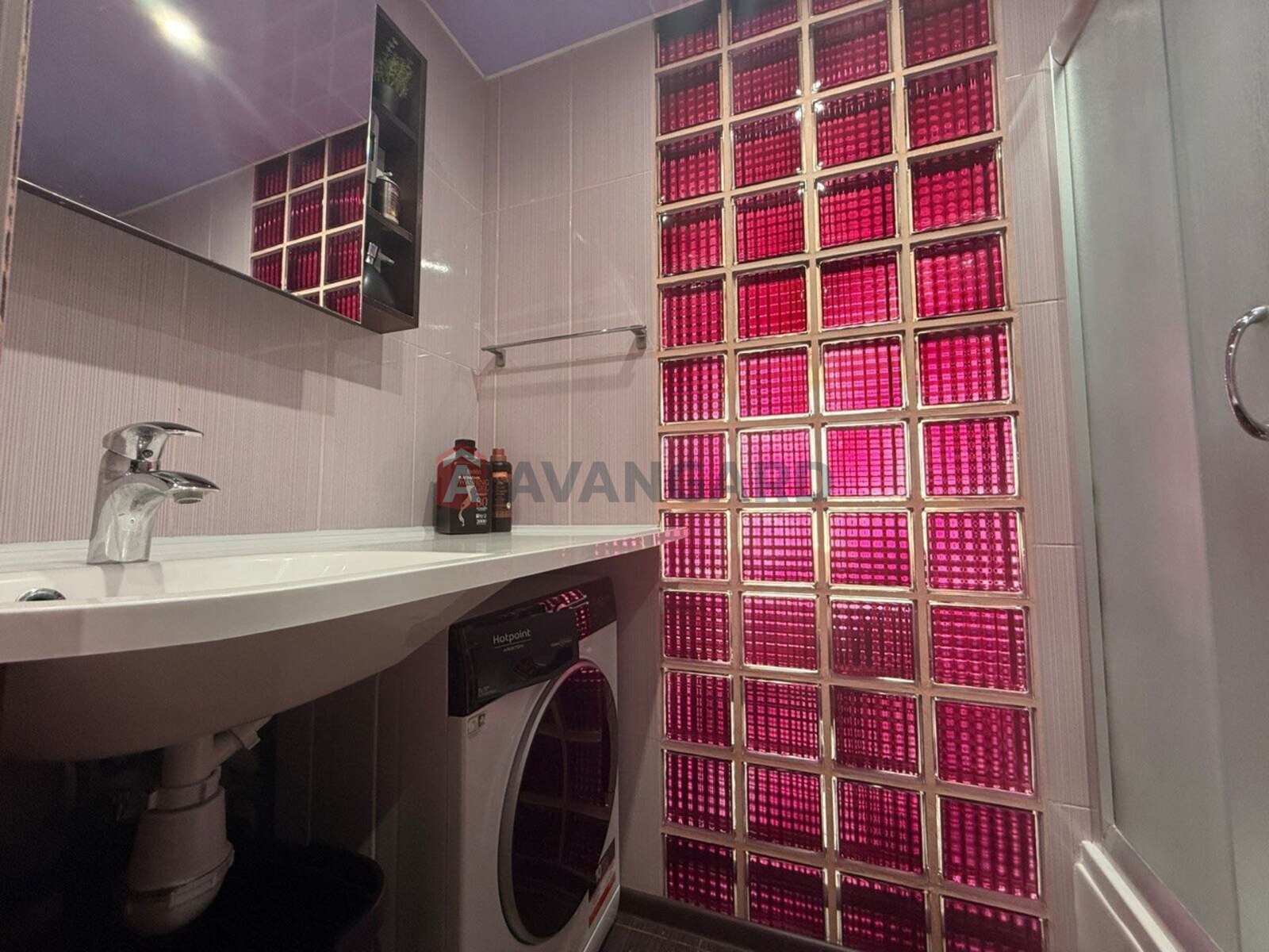 1 ��. ��������, 40/-/10 ��. �., 9/9 ������ ���� 6