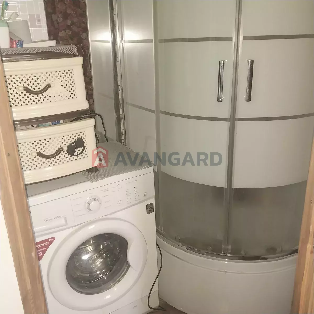 1 ����. ��������, 25/-/10 ��. �., 3/5 ���� ���� 7