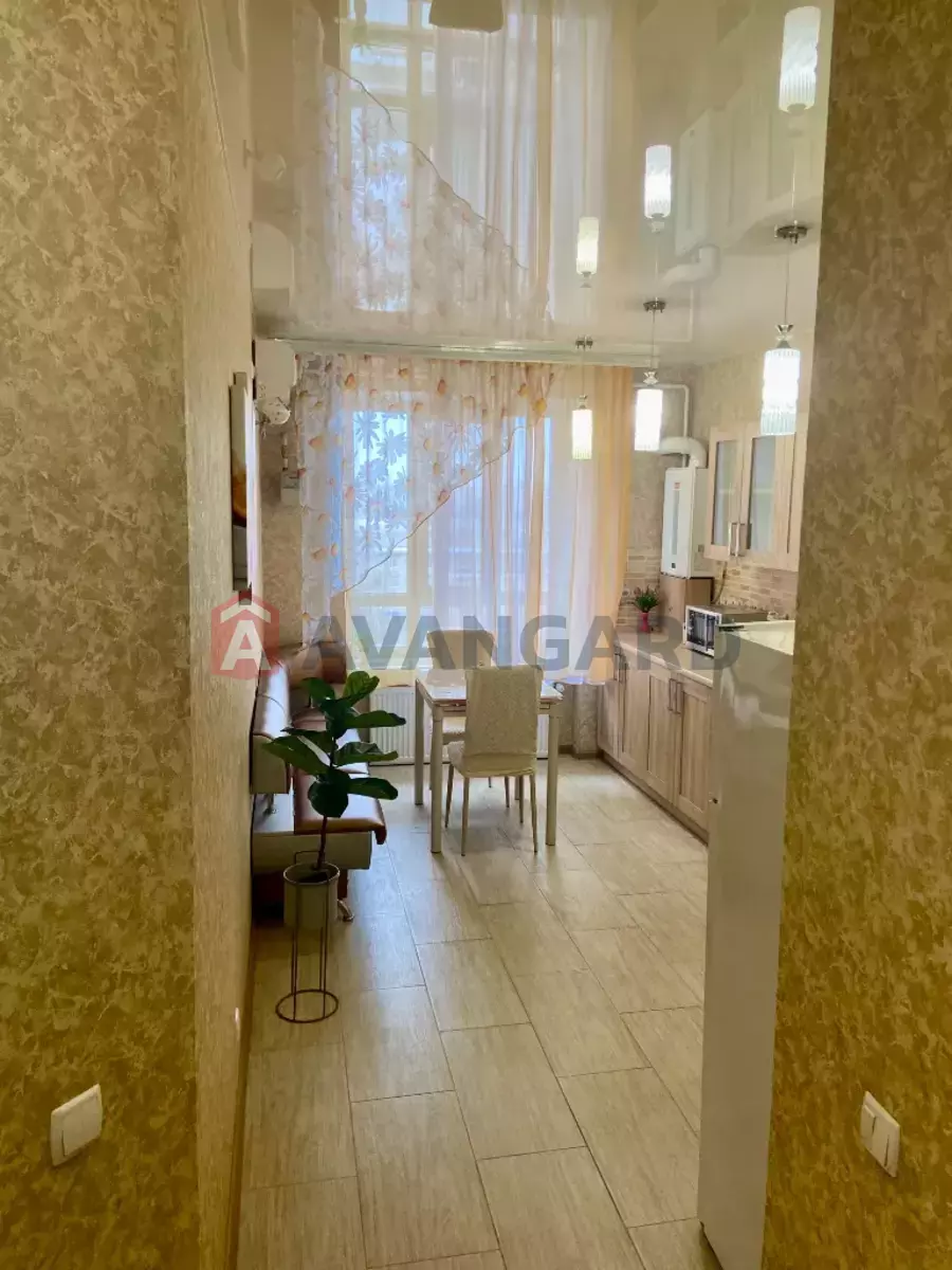 2 ����. ��������, 48/25/15 ��. �., 8/12 ���� ���� 6