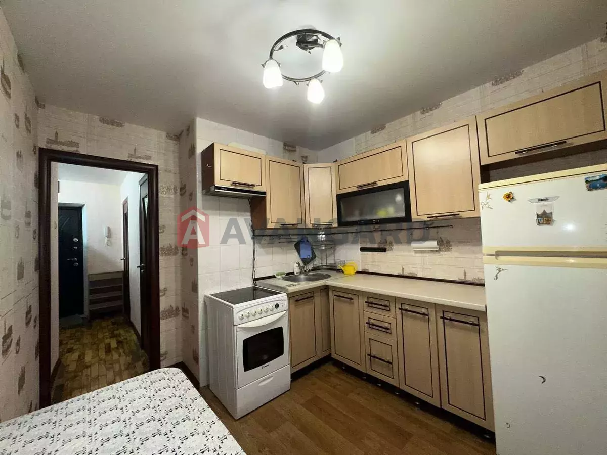 1 ��. ��������, 40/-/10 ��. �., 12/16 ������ ���� 7