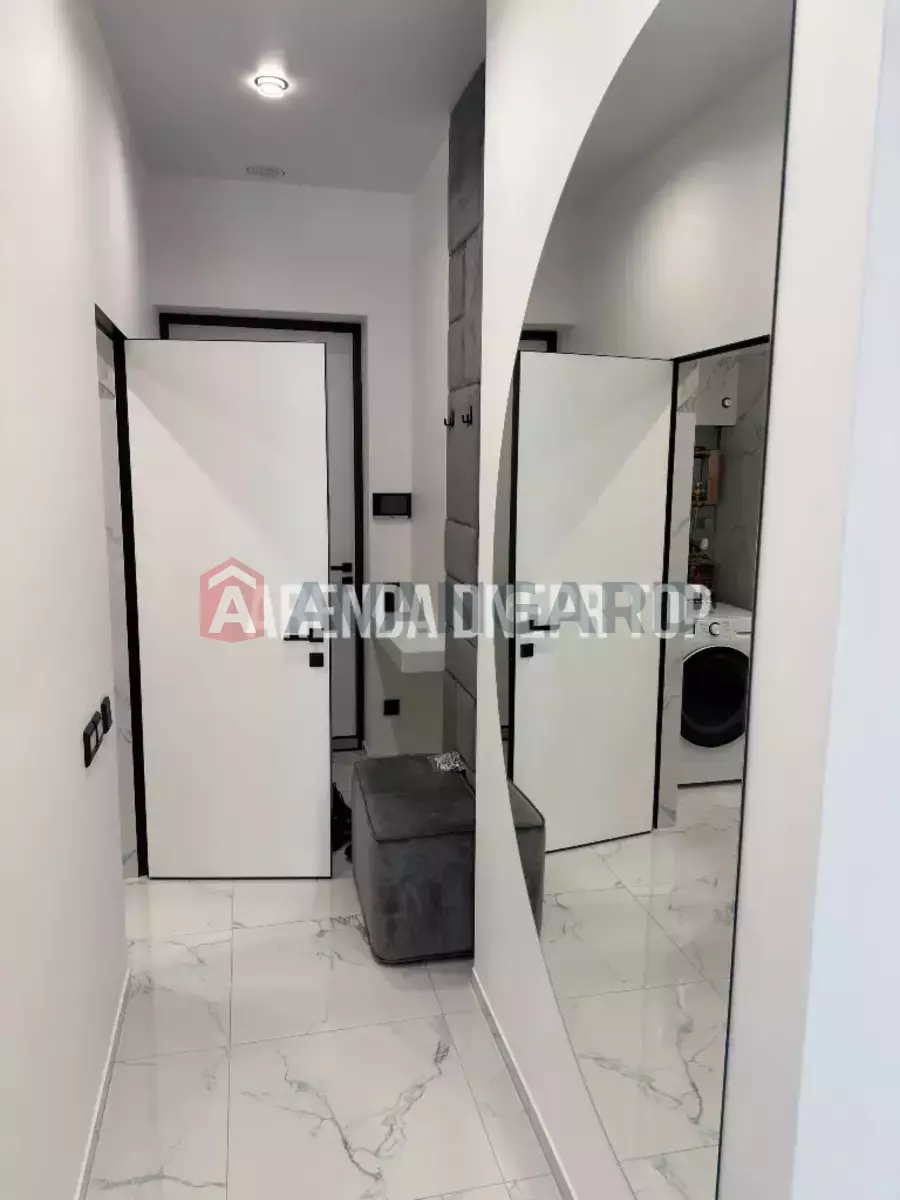 2 ����. ��������, 55/-/- ��. �., 10/31 ���� ���� 10