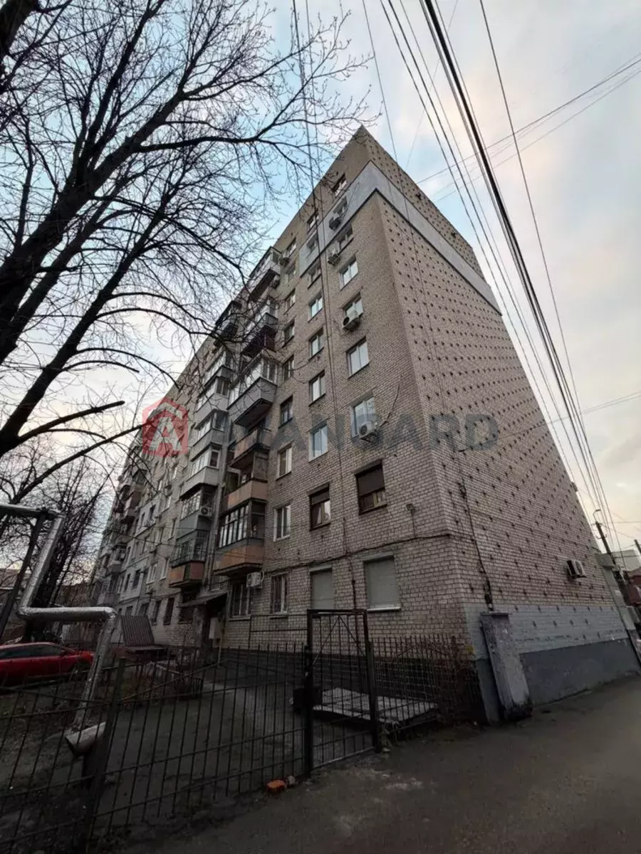 1 ��. ��������, 32/-/6 ��. �., 9/9 ������ ���� 4