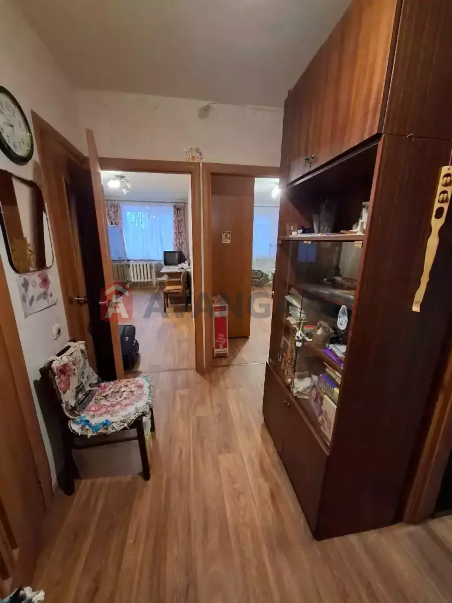 2 ��. ��������, 49/-/- ��. �., 1/9 ������ ���� 16