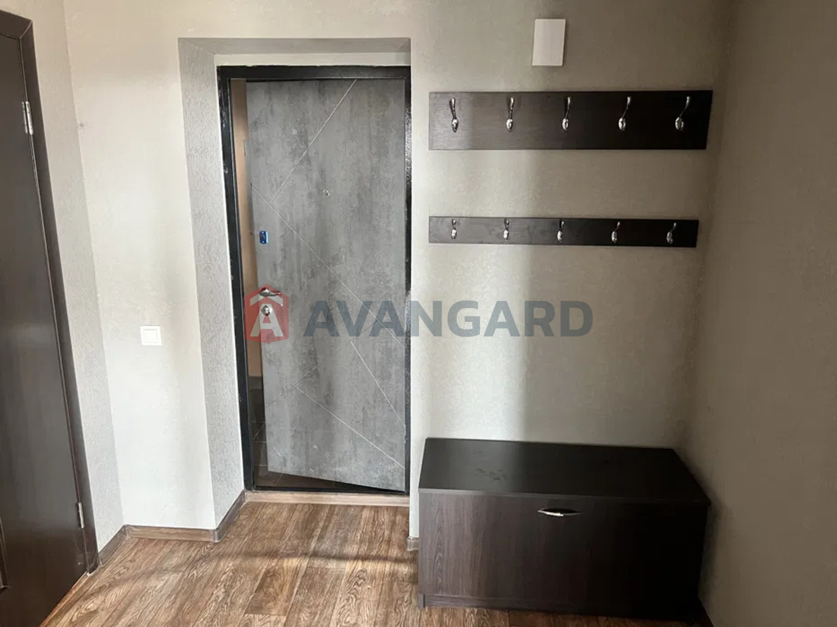 1 ����. ��������, 42/-/10 ��. �., 5/10 ���� ���� 10