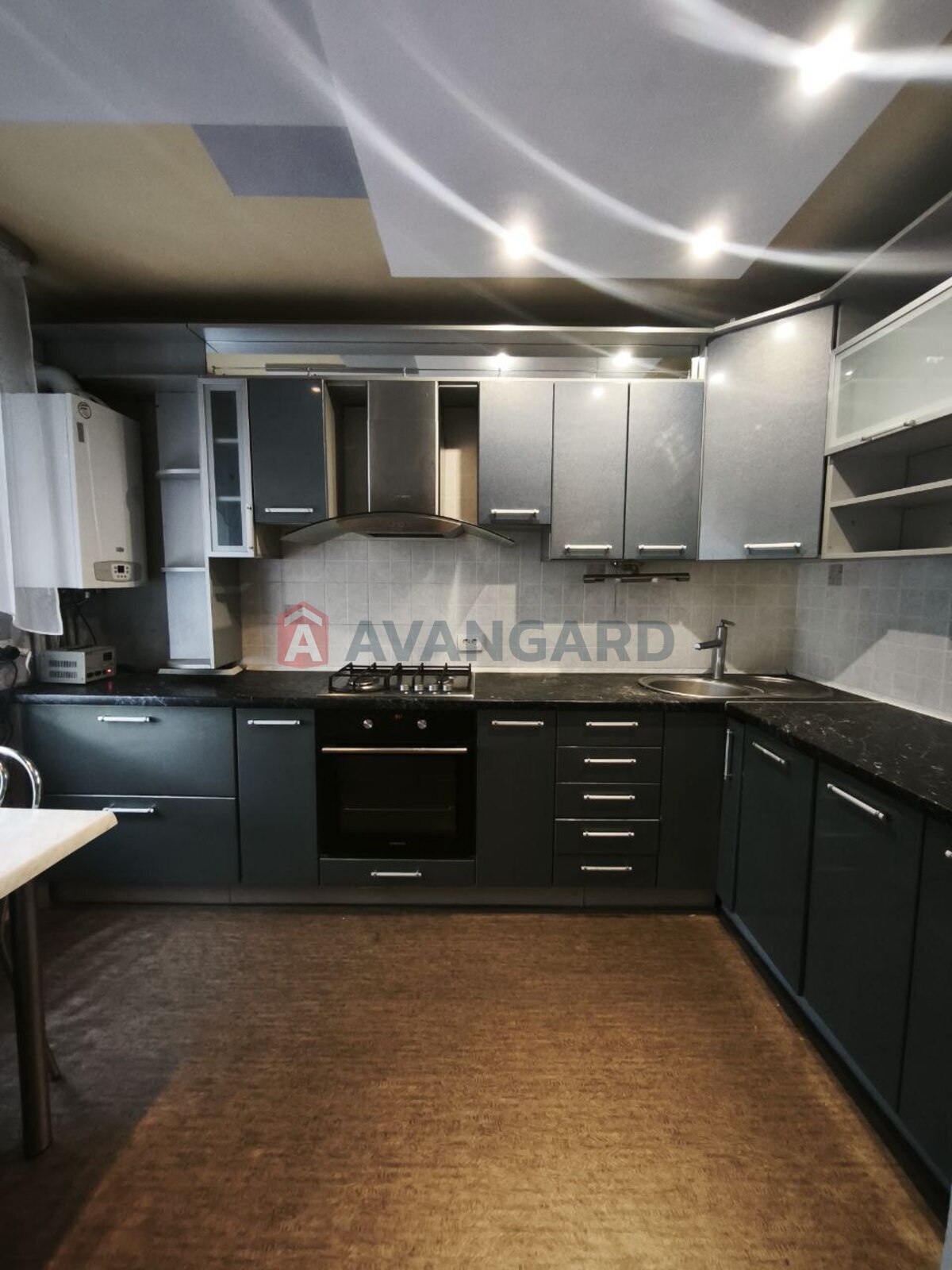 3 кім. квартира, 58/-/8 кв. м., 9/9 поверх фото 1 3 кім. квартира, 58/-/8 кв. м., 9/9 поверх фото 1