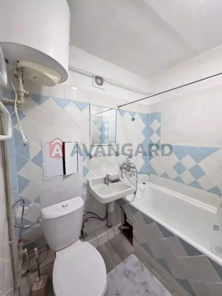 1 . , 33/-/- . ., 2/5   8