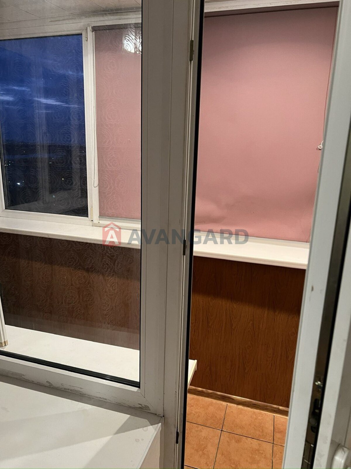 3 ��. ��������, 73/-/12 ��. �., 12/12 ������ ���� 3