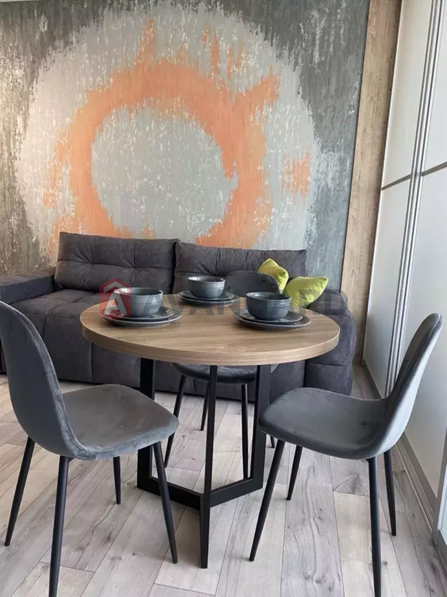 2 ����. ��������, 43/-/15 ��. �., 8/25 ���� ���� 13