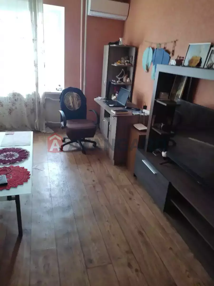 2 ��. ��������, 45/30/8 ��. �., 7/10 ������ ���� 8