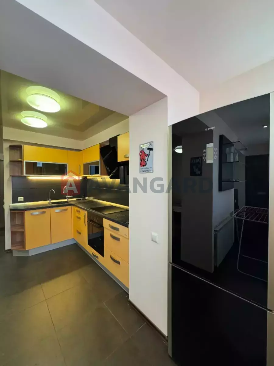 1 ��. ��������, 40/17/14 ��. �., 8/12 ������ ���� 2