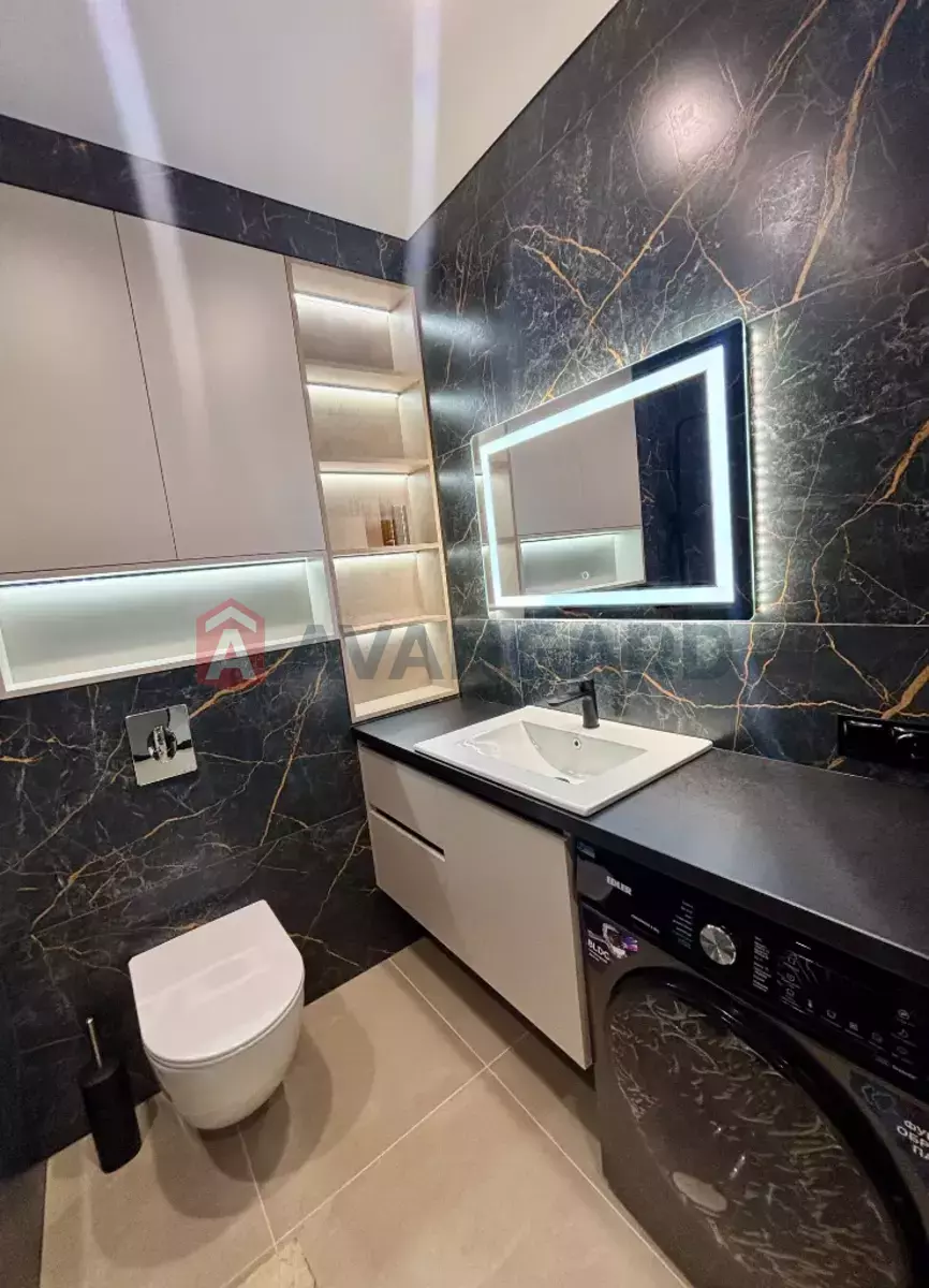 2 ��. ��������, 47/37/10 ��. �., 3/10 ������ ���� 14