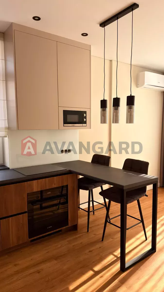 1 ��. ��������, 43/-/15 ��. �., 4/7 ������ ���� 6