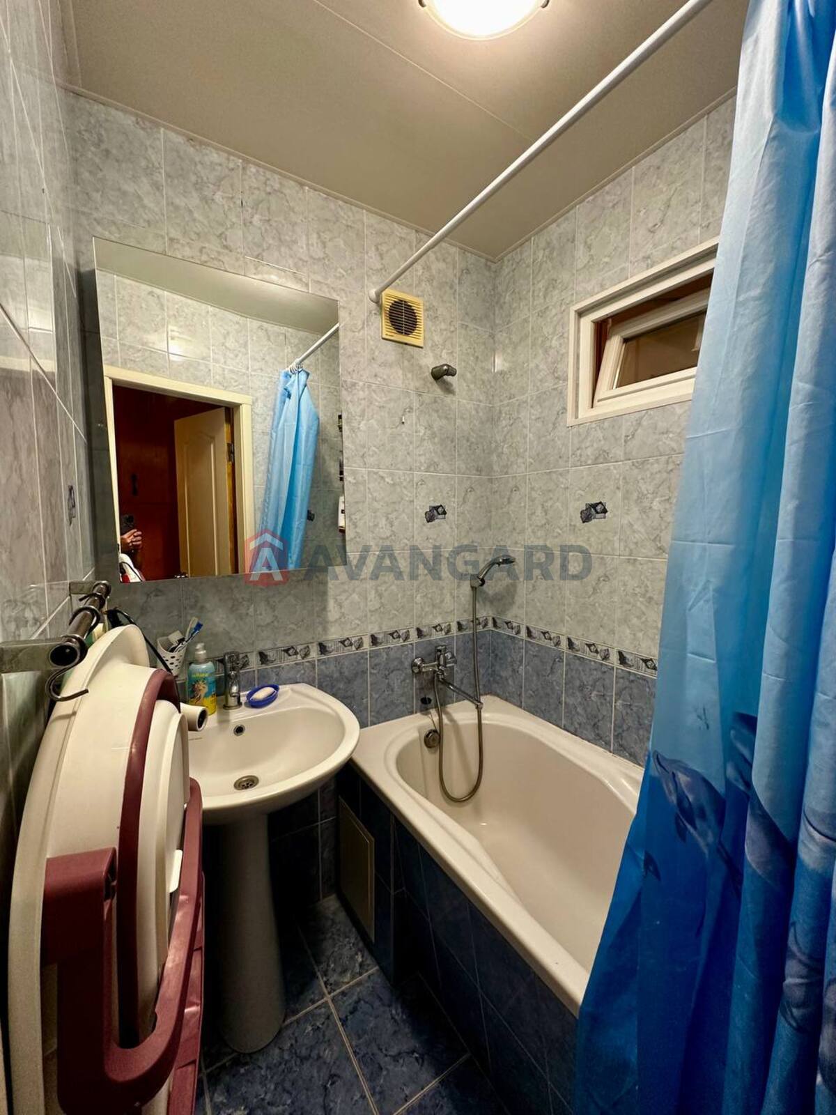 3 ����. ��������, 67/-/7 ��. �., 6/9 ���� ���� 14