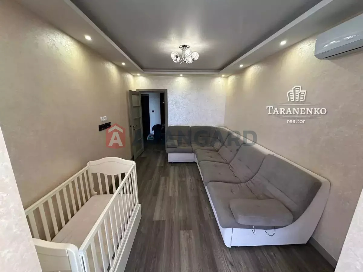 2 ����. ��������, 65/-/15 ��. �., 9/12 ���� ���� 6