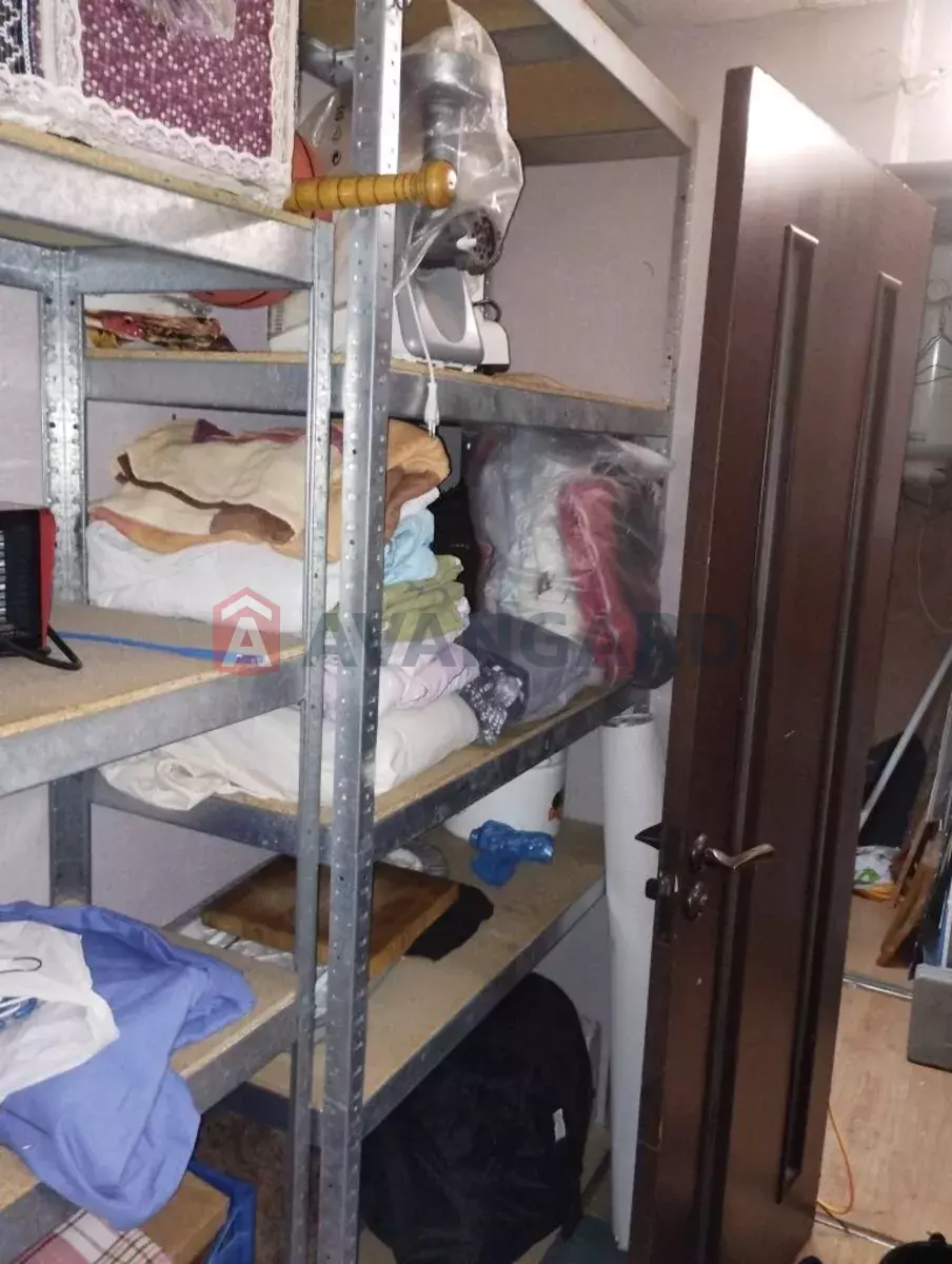 1 ��. ��������, 30/-/5 ��. �., 9/9 ������ ���� 9