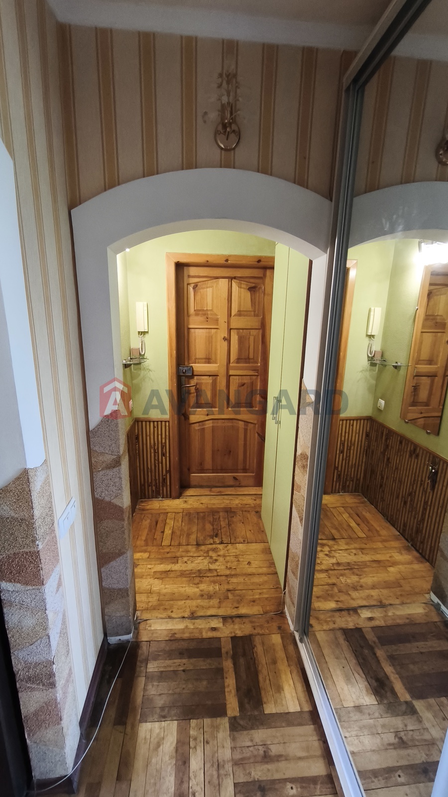 3 . , 58/40/8 . ., 9/9   5