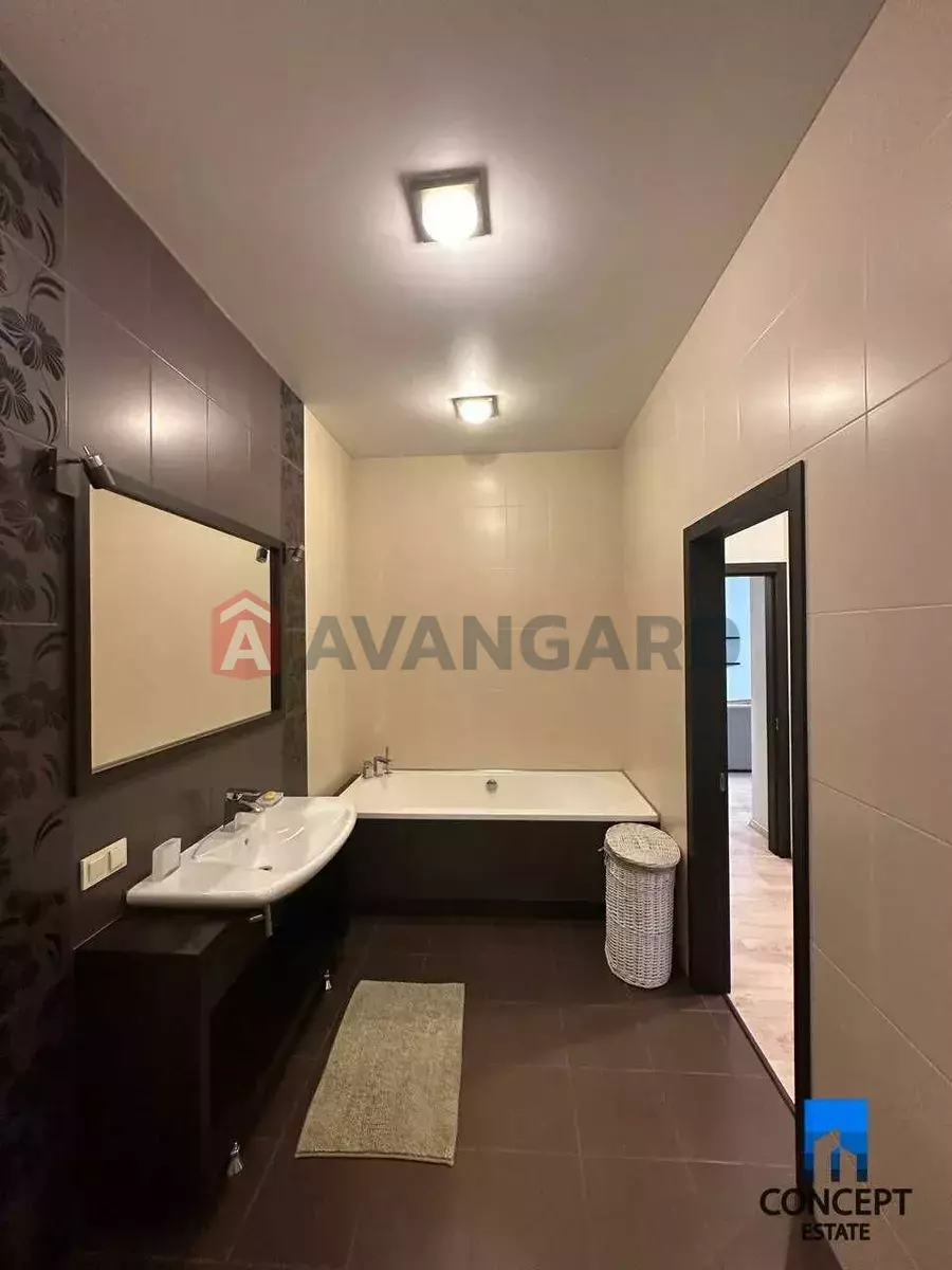 3 ��. ��������, 108/60/40 ��. �., 7/17 ������ ���� 10