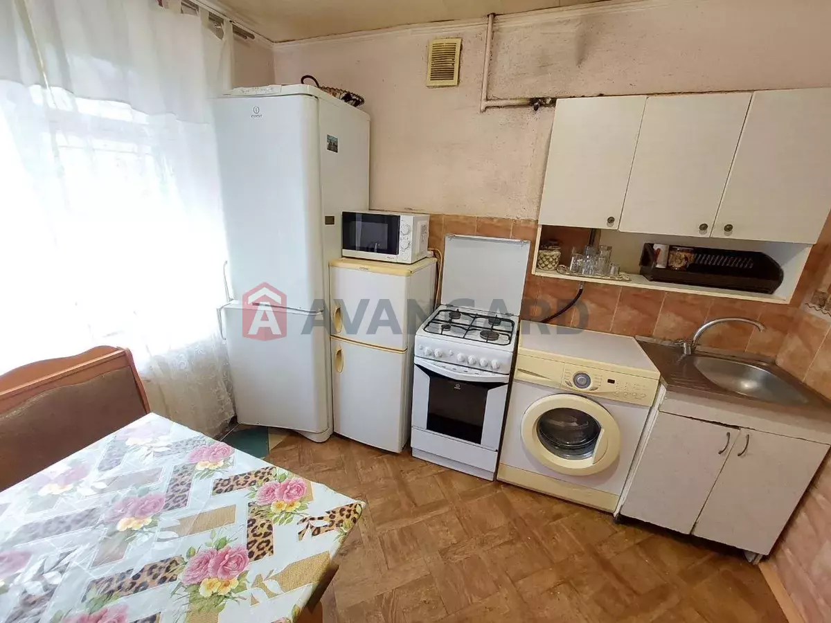 2 . , 48/-/8 . ., 1/9   2