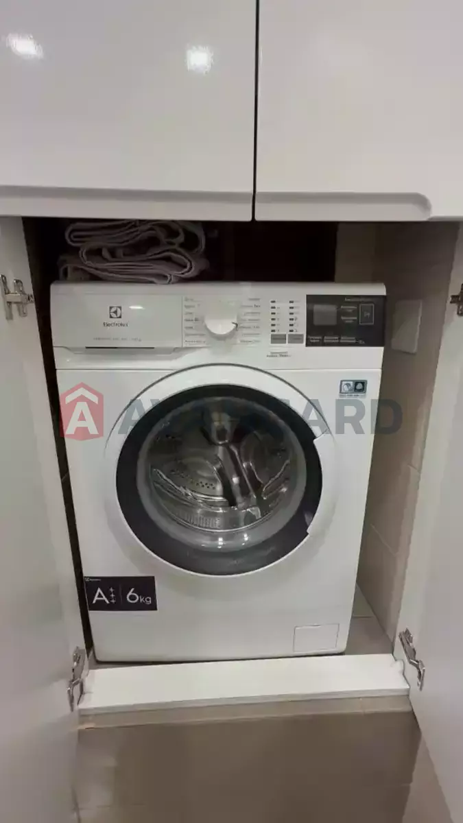 3 ��. ��������, 80/45/20 ��. �., 25/26 ������ ���� 16