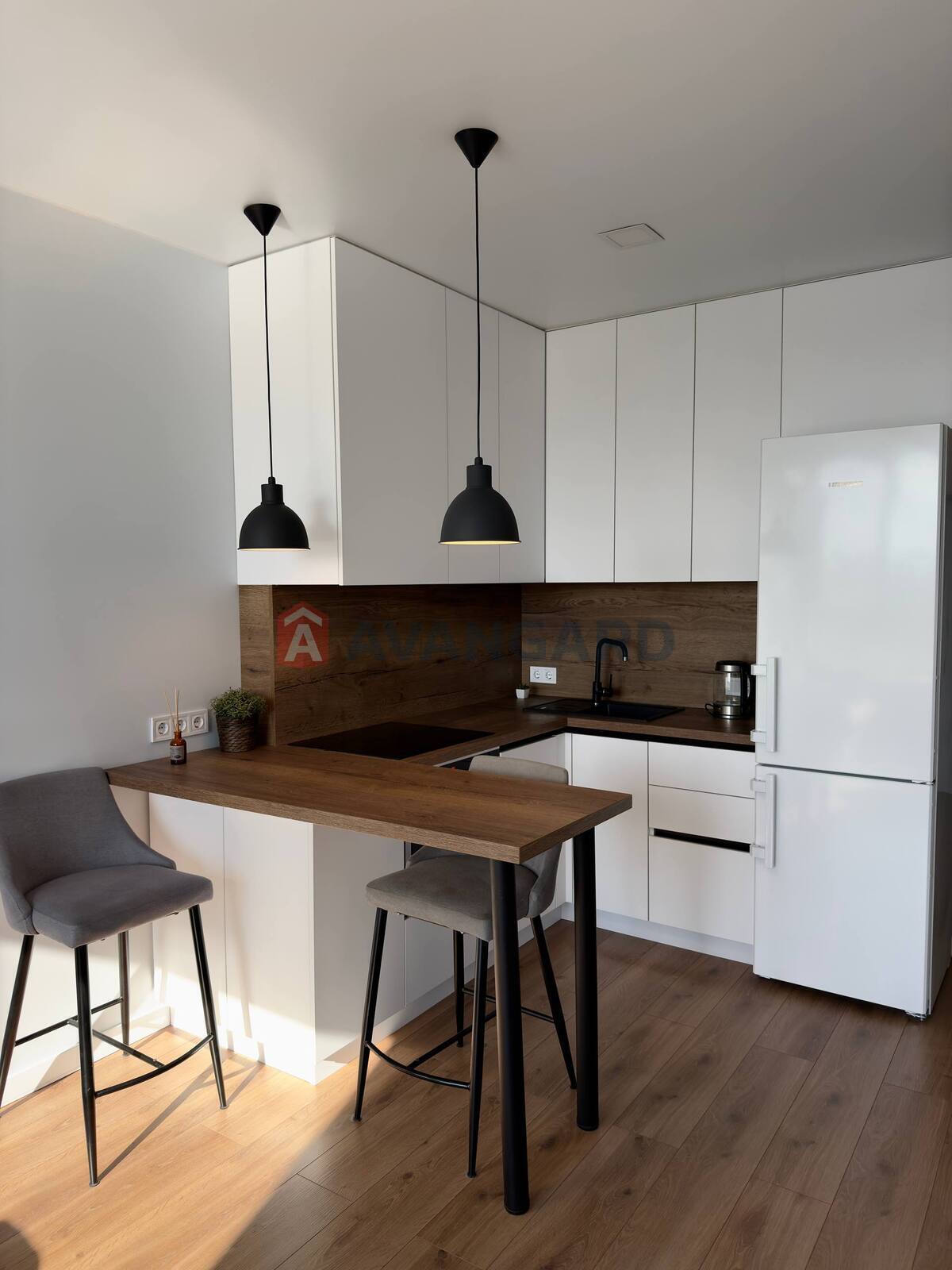 1 ��. ��������, 47/23/16 ��. �., 9/16 ������ ���� 14