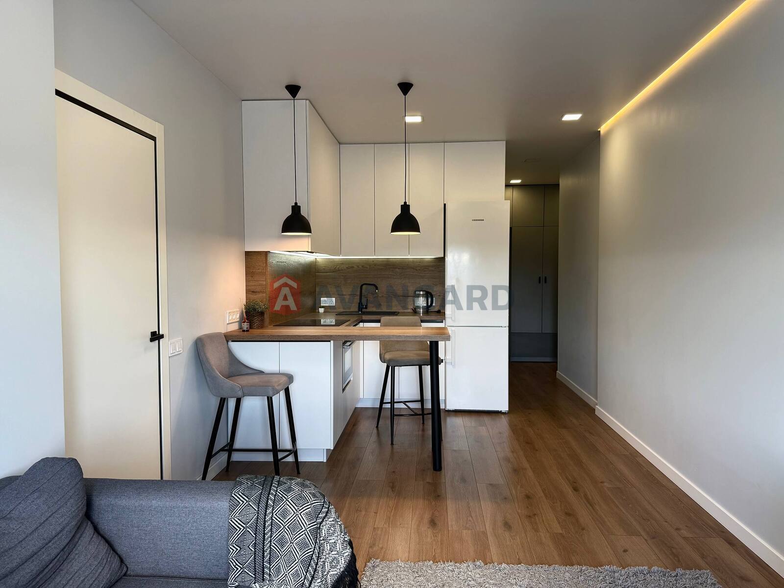 1 ��. ��������, 47/23/16 ��. �., 9/16 ������ ���� 13