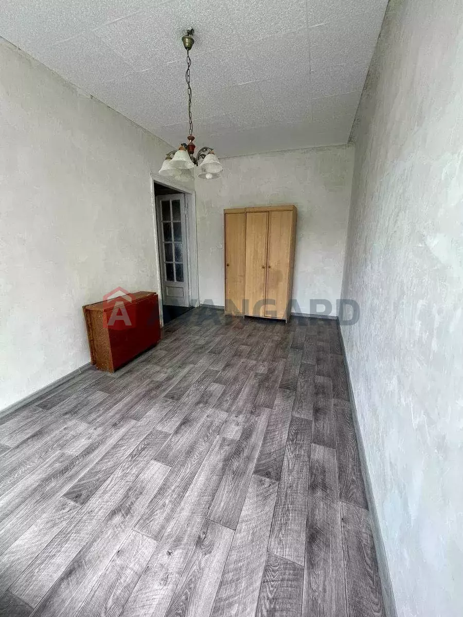 3 . , 79/-/8 . ., 5/5   3