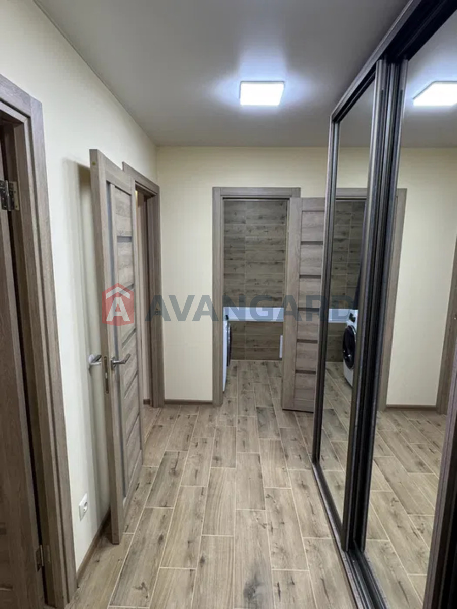 1 ����. ��������, 61/-/12 ��. �., 9/10 ���� ���� 13