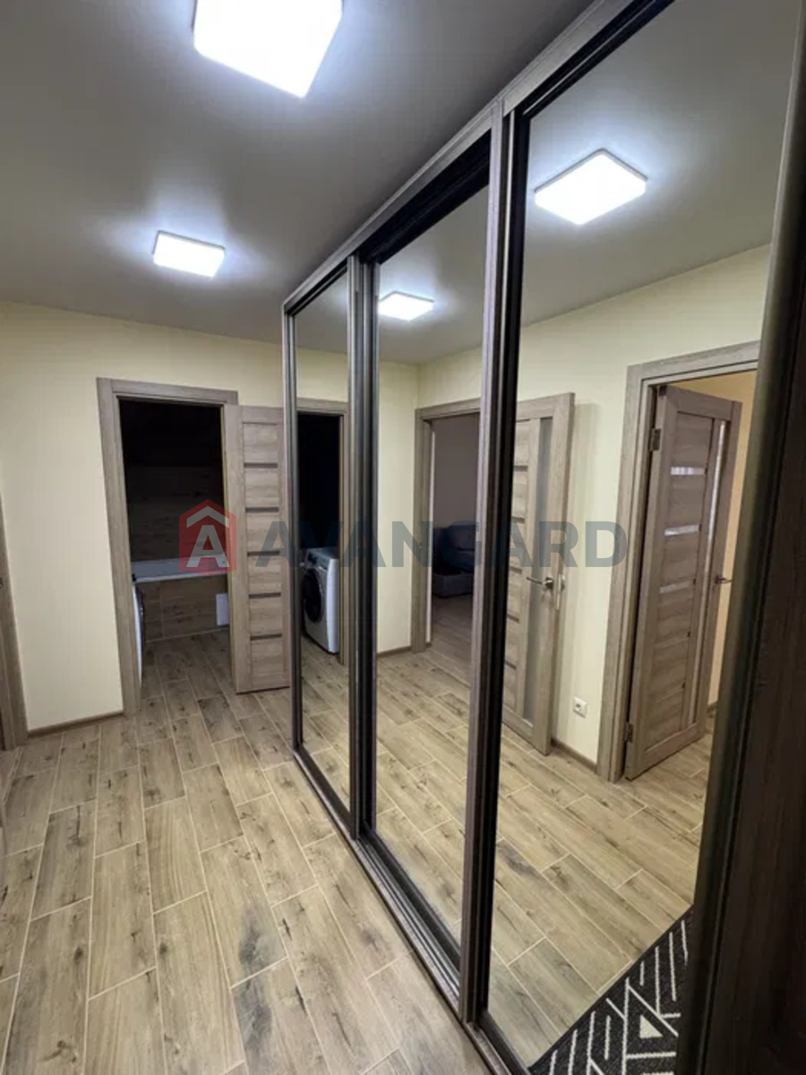 1 ����. ��������, 61/-/12 ��. �., 9/10 ���� ���� 11